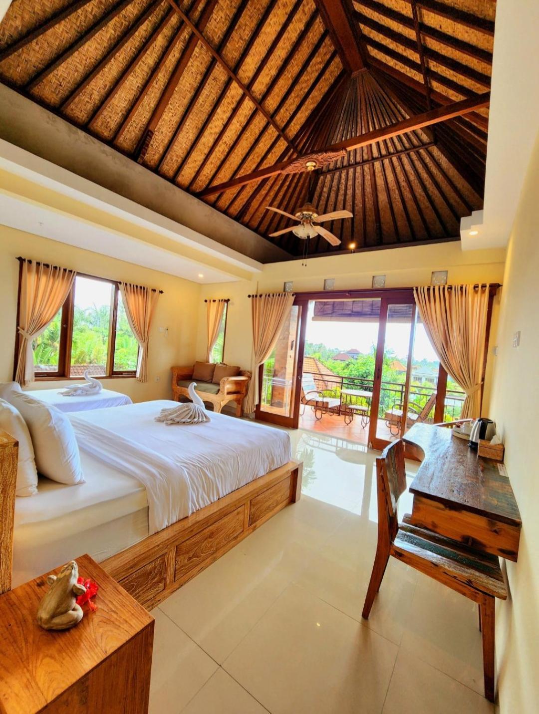 Buda Amitaba Ubud  Bagian luar foto